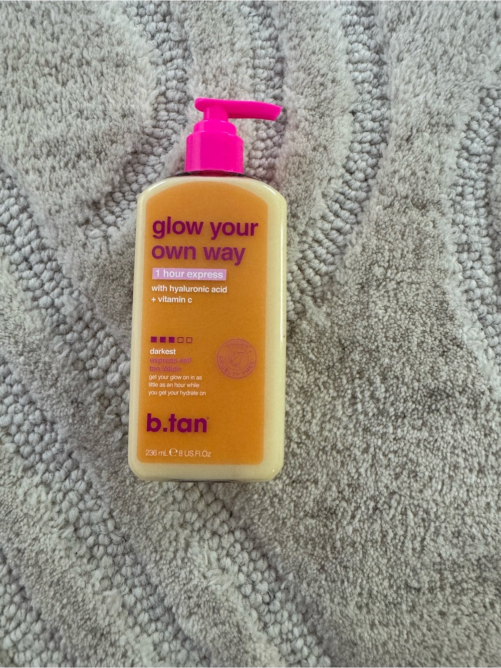 b.tan Glow Your Own Way 1 Hour Express Self-Tanner with Pink Pump